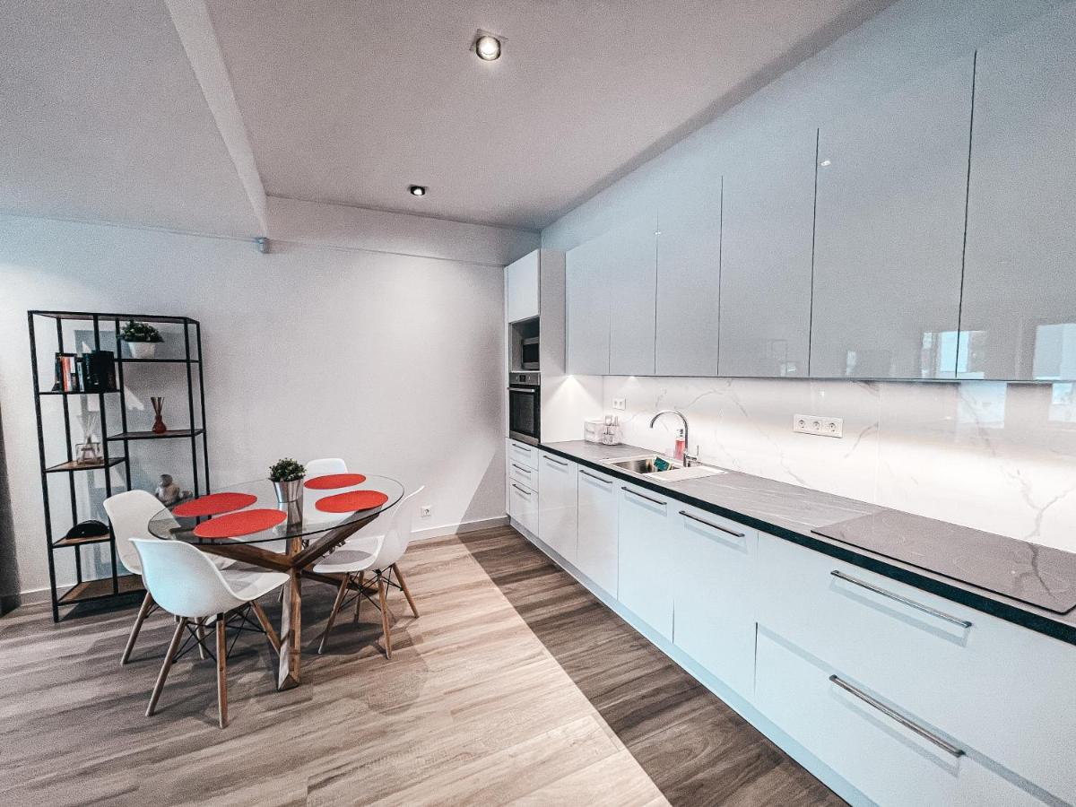 Pool Voula Apartment Close To Kavouri Beach By Cielo Homes Athen Eksteriør billede